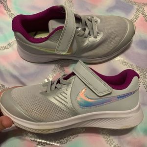 Girls size 1 Nike shoes